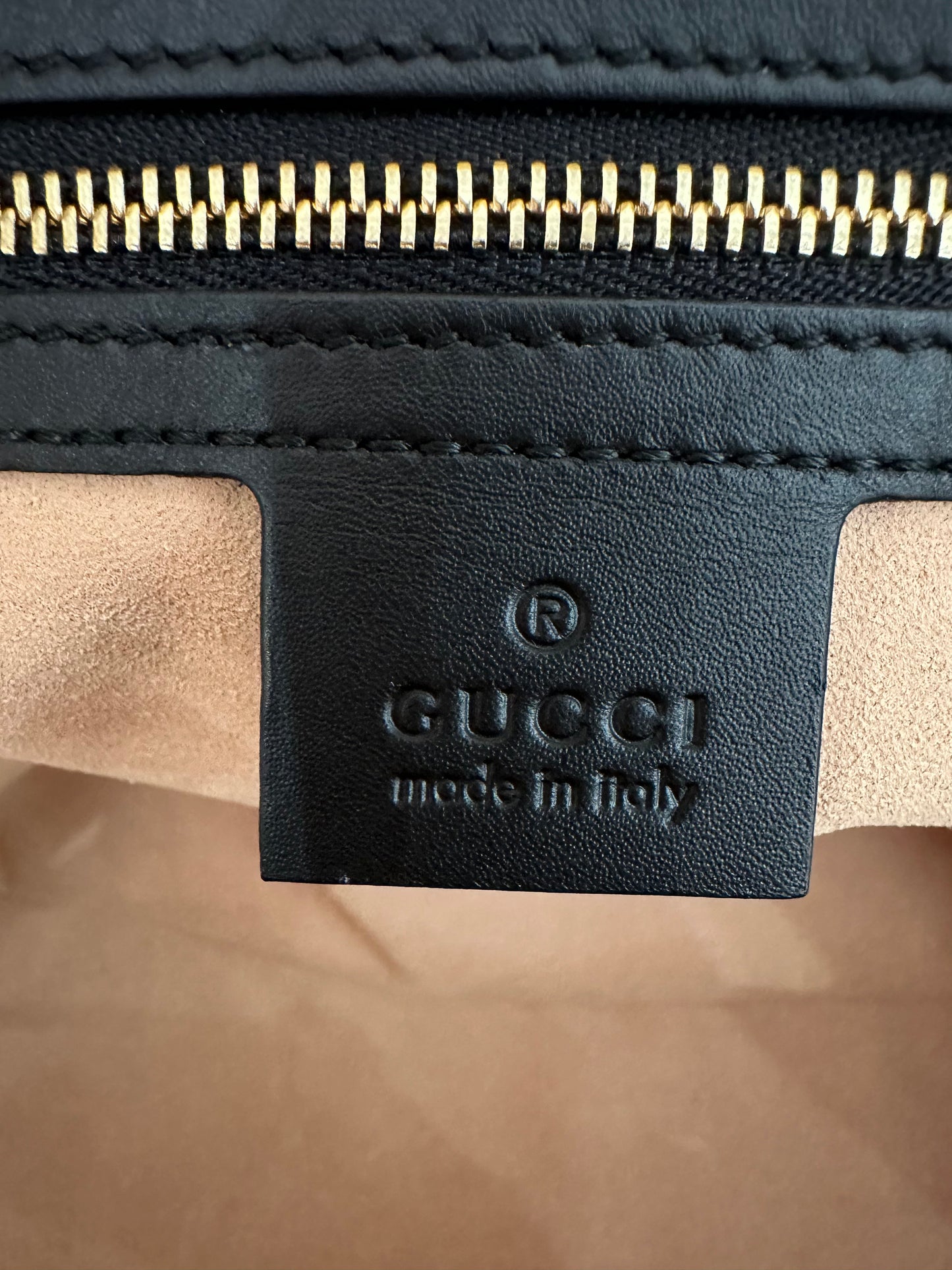 Gucci Ophidia medium black suede